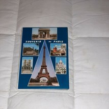 Color Souvenir de Paris France 14 Vintage Postcards Book Vues Couleurs Lyna  - £12.94 GBP