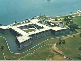 Castillo De San Marcos at St. Augustine, Florida  oldest US Fort 60&#39;s Postcard. - £2.92 GBP