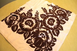 VINTAGE Kitchen TABLECLOTH 1940&#39;S  54 x54  DeadStock Floral Brown &amp; Whit... - $57.42
