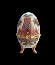 HAND-PAINTED Porcelain 3 Legged Lidded EGG-SHAPED Trinket Box Flowers - £18.50 GBP