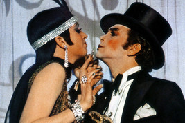 Cabaret Liza Minnelli Joel Grey Kiss 11x17 Mini Poster - £9.70 GBP