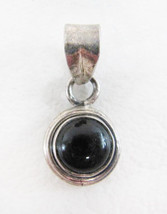 Simple Stylish Vintage Sterling Silver And Black Onyx Pendant - £11.60 GBP