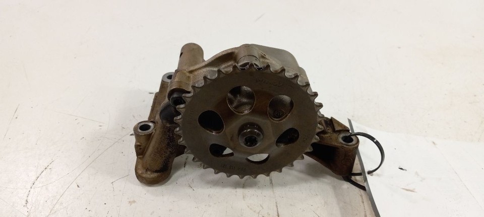 Volkswagen Jetta Engine Oil Pump 2003 2002 2001 2000Inspected, Warrantie... - $29.96