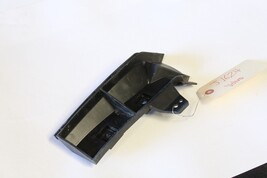 2005-2007 VOLVO V50 RIGHT SIDE REAR BUMPER GUIDE BRACKET J1624 image 6