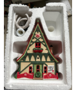 Department 56 ~ North Pole Series ~ Candy Cane &amp; Peppermint House ~56390 - $20.00