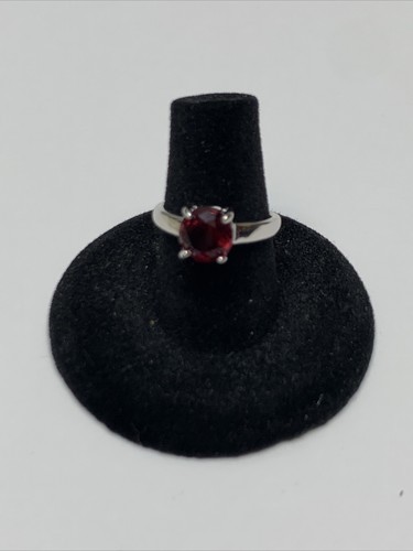 Silver Tone Red Stone Ring Size 6 Estate Jewelry Find Fashion KG - $17.81
