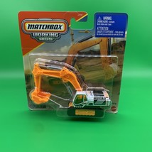 Matchbox Working Rigs MBX Excavator 7400E With Working Tracks - $11.69 CAD