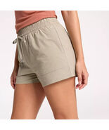CALIA Women&#39;s Effortless Nyluxe 3&quot; Cargo Short Ground Fennel Size Medium - $39.19 CAD