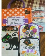 Happy Halloween Novelty Treat Bag Filled with Holiday Decor (1) - $553.13 MXN