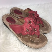 Clarks Artisan Womens Size 7.5 M Sandals Leather Red Flowers - $29.00