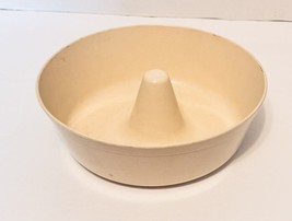 Anchor Hocking Microware Bundt Cake Ring Pan Microwave 9&quot; PM459-TI 484 V... - $22.22