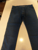 Wrangler Jeans Men’s Size 42 x 30  Regular Fit Blue Medium Wash USA - €13,41 EUR