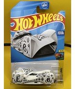 Hot Wheels Cloak and Dagger 1:64 Scale Die Cast 2021 HKK19 - $5.89