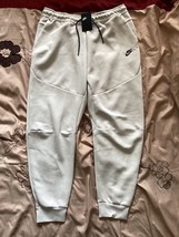 Nike Sportswear Tech Fleece Men’s Joggers Size: XL Color: White / Heather - $149.59