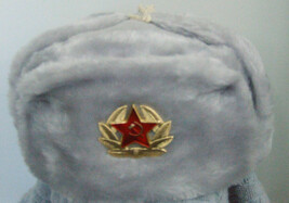 Authentic russian military off/white ushanka with soviet badge/ - $33.36