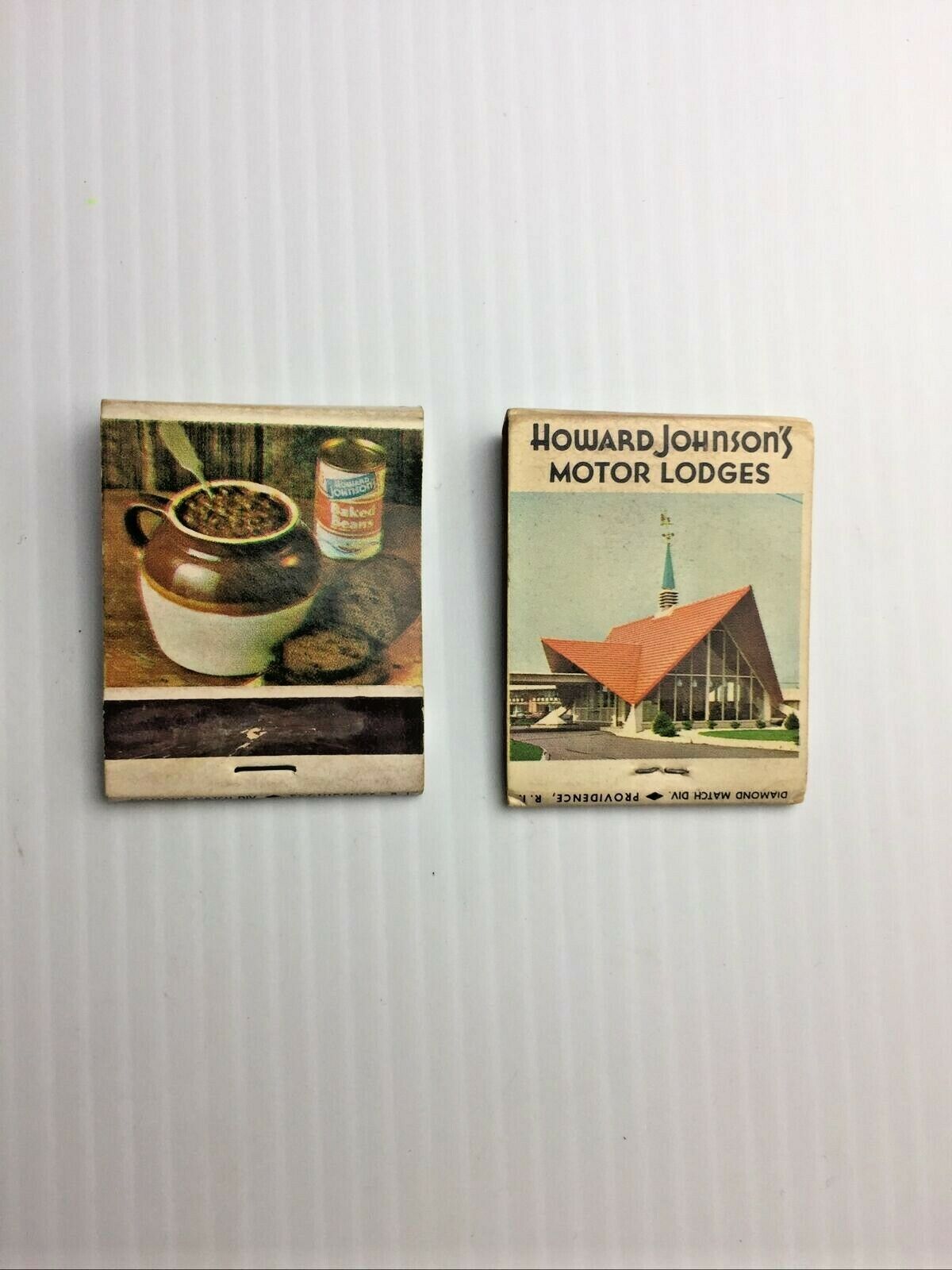 Vintage Howard Johnsons “ Baked Beans & Ice Cream” Matchbook Travel Souvenirs. - $12.76