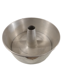 West Bend Aluminum Round Angel Food Cake Pan 10&quot; X 4&quot; 2 Piece - $8.56