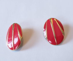 Pink With Gold Stripe Oval Button Earrings - £7.75 GBP