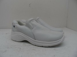 Nurse Mates Women&#39;s Dove Slip Resistant Clog Work Shoes White 6M - £31.31 GBP