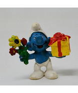 Smurfs 20040 Gift Smurf Vintage Figure PVC Toy Figurine Peyo - £5.45 GBP