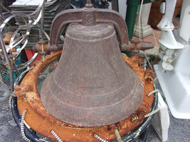 Antique Cast Iron plantation Dinner Bell with up right yoke, NO. C  RARE - £629.13 GBP