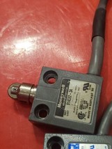 MICRO SWITCH LIMIT SWITCH 914CE2-3A 230LS USED *IN* STOCK* USA* READY TO... - $29.64
