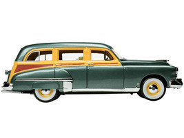 1949 Oldsmobile 88 Station Wagon Alpine Green Metallic w Cream Woodgrain Sides G - £86.90 GBP