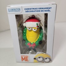 Despicable Me Minions Kevin with Wreath Ornament New in Box from old stock - $13.98