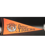 Vintage 1960s Detroit Tigers Vintage Orange Pennant MLB Baseball 12x29 - $46.46