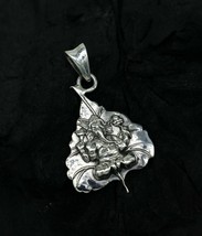 Pure 925sterling silver customize vintage leaf style Lord Ganesha Pendan... - $39.59