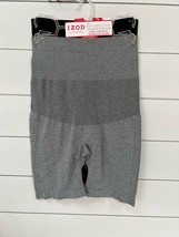 IZOD Seamless Smoothing Slip Shorts M L XL - €17,49 EUR