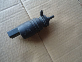 E36 E39 E38 E46 E53 E60 F25 E83 BMW 328i Z4 X3 M5  WINDSHIELD WASHER PUMP OEM image 2