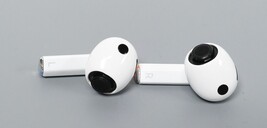 Samsung Galaxy Buds3 Pro SM-R630 Wireless Earbud Headphones - White image 6