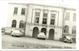 RPPC Amarilla Nuovo Messico NM Rio Arriva Contea Tribunale Casa Auto Cartolina - £20.65 GBP