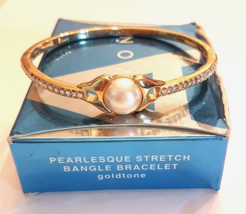 Avon Pearlesque Stretch Bracelet Rhinestone accent Gold tone NEW in box - $15.78