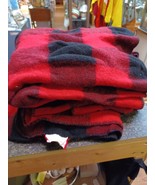 Pair of Marlboro Gear Country Store Blanket Throw Red Black Plaid Wool B... - €33,76 EUR