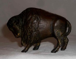 Antique Cast Iron Gold Painted Still Penny Bank Buffalo Bison by A.C. Williams - £139.05 GBP