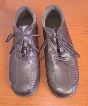 COMFORT VIEW WOMEN&#39;S Shoes 8WW LACE UP Brown - $15.90