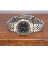 Pre-Owned Women’s Guess Sports Date Analog Watch - €10,46 EUR