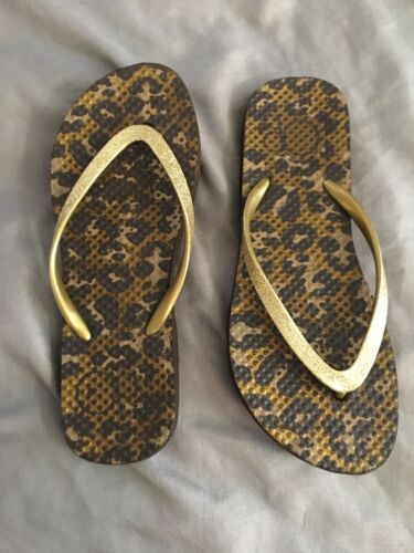 Girls OP Sandals Flip Flops Leopard Print With Gold Straps  Size 5 6 Used - $3.21