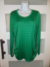 Danskin Now Green Shadow LS Shirt Size M (8/10) Women&#39;s NWOT - $19.98