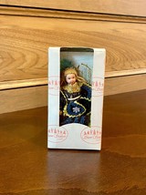 Vintage Queen Elizabeth II Miniature Porcelain Doll - £15.95 GBP