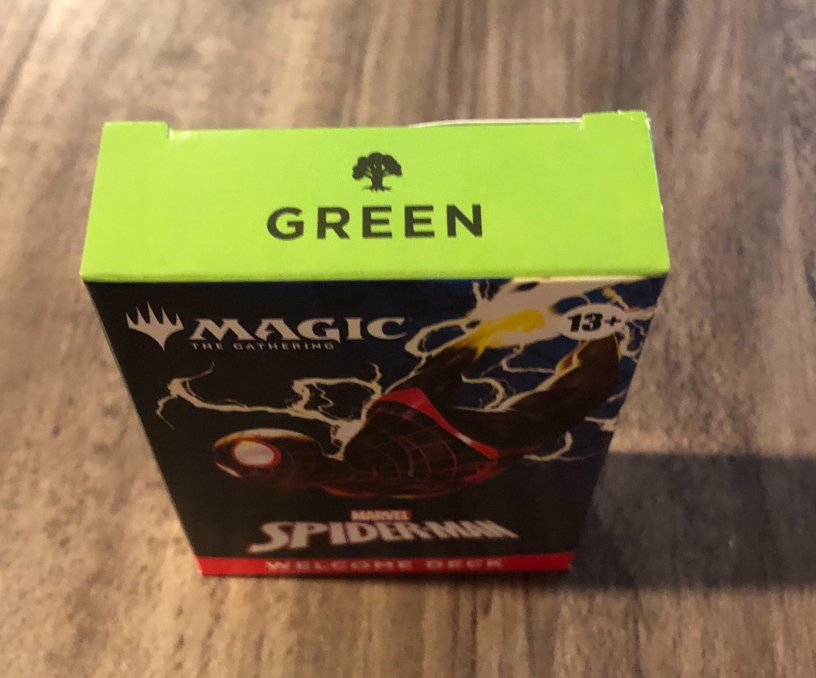 NYCC 2025 HASBRO MAGIC THE GATHERING SPIDER-MAN WELCOME DECK GREEN SDCC Item image 3