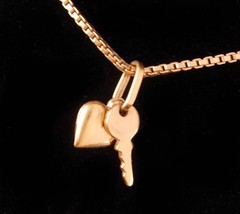 Vintage Monet Necklace - gold Heart and key charm - sweetheart jewelry - couture - £74.20 GBP