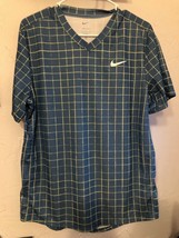 NWT NikeCourt Men&#39;s Medium Dri-FIT Victory Tennis T Shirt Short Sleeve V... - $508.65 MXN