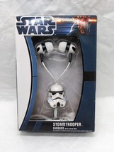Star Wars Stormtrooper Earbuds - $372.51 MXN