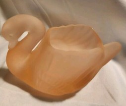 Vintage Collectible Frosted Glass Swan Figurine Pale Pink Candy Dish Tri... - $8.80