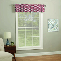 Modern Home Fashion Trends Geometric Window Valance, Red/White, 56&quot; x 14&quot; - NEW - £9.48 GBP