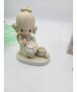 Precious Moments Mother Sew Dear figurine Enesco 1979 E3106 Collectable ... - €6,95 EUR