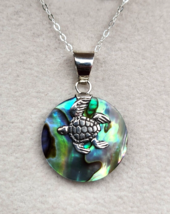 Abalone Shell Sea Turtle Pendant in 925 Sterling Silver on 18 In. Sterling Chain - £16.47 GBP